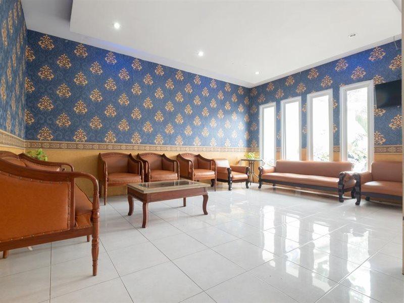 יוגיאקרטה Spot On 2419 Rumah Nugraha Hotel Syariah מראה חיצוני תמונה