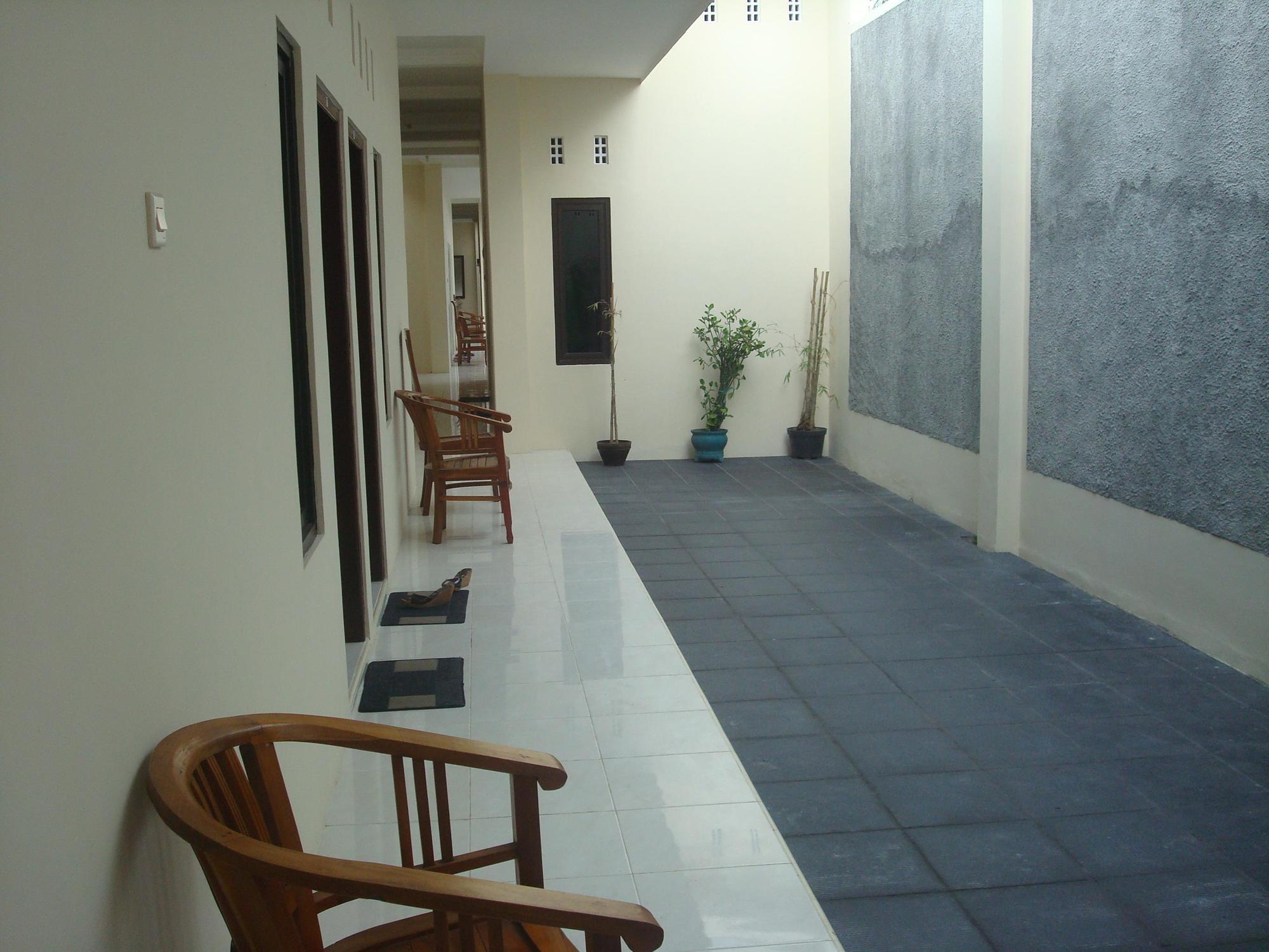 יוגיאקרטה Spot On 2419 Rumah Nugraha Hotel Syariah מראה חיצוני תמונה
