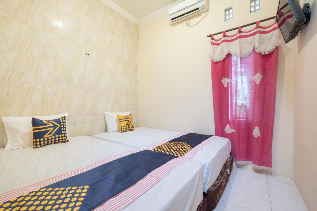 יוגיאקרטה Spot On 2419 Rumah Nugraha Hotel Syariah מראה חיצוני תמונה